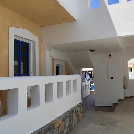 Hotel de apartamente Niros Beachfront Kokkini Hani
