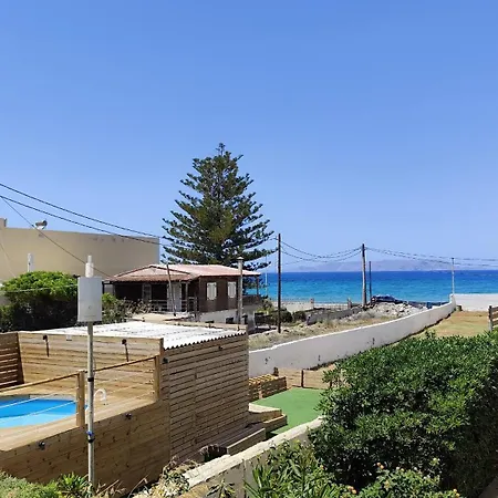 Niros Beachfront Hotel de apartamente